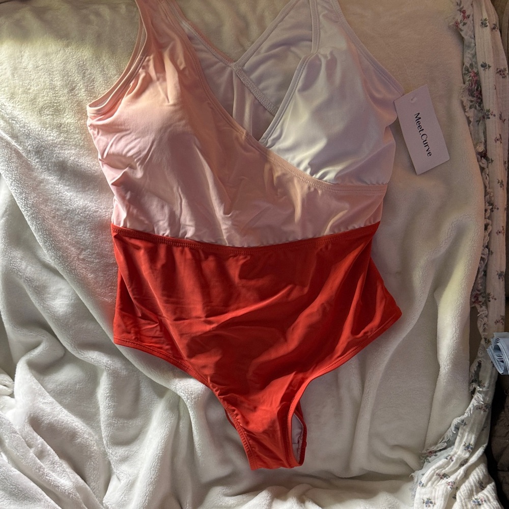Chic Curve XL Red and White Swim Coverup